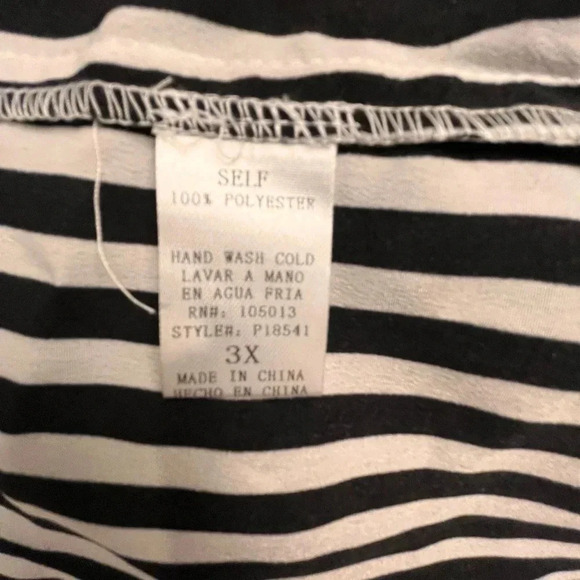 ~Andree by Unit~ Blouse - 3X - Picture 7 of 7